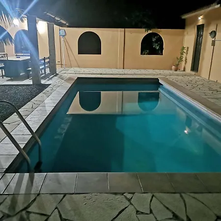 Prázdninový dům Casa Lucy, Chalet Privado Con Piscina